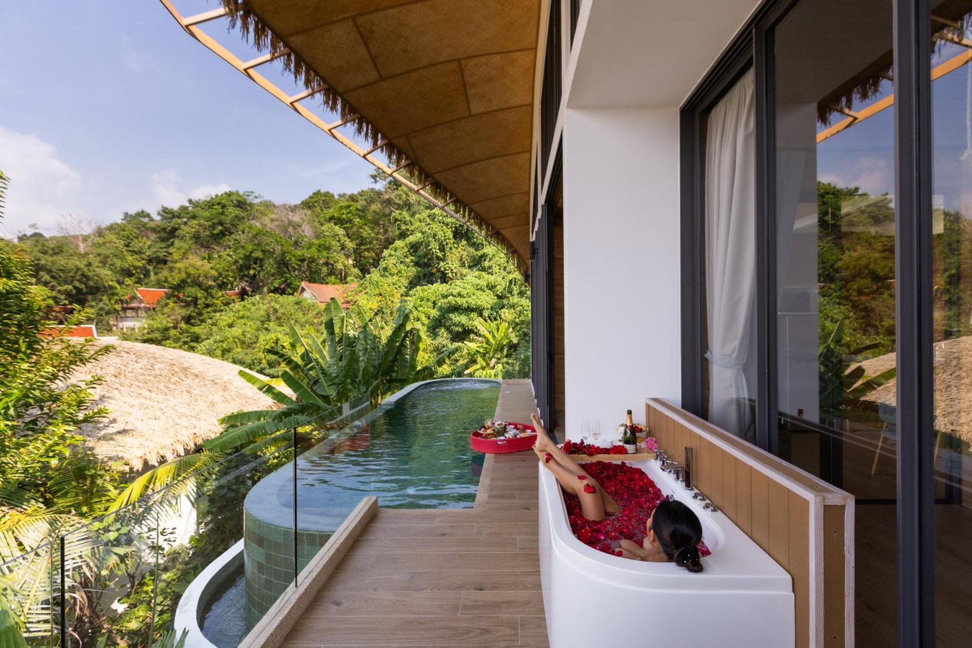Three Monkeys Villas Patong Kültér fotó