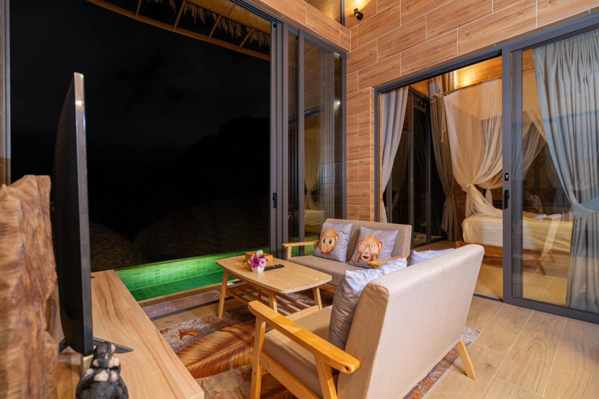 Three Monkeys Villas Patong Kültér fotó
